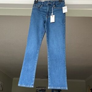 Good American Straight Leg Jeans in Medium Blue